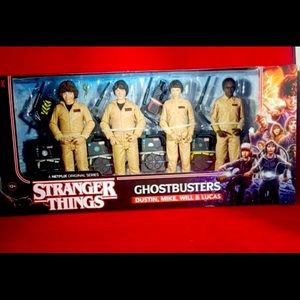 Stranger things Netflix limited figures rare NWT